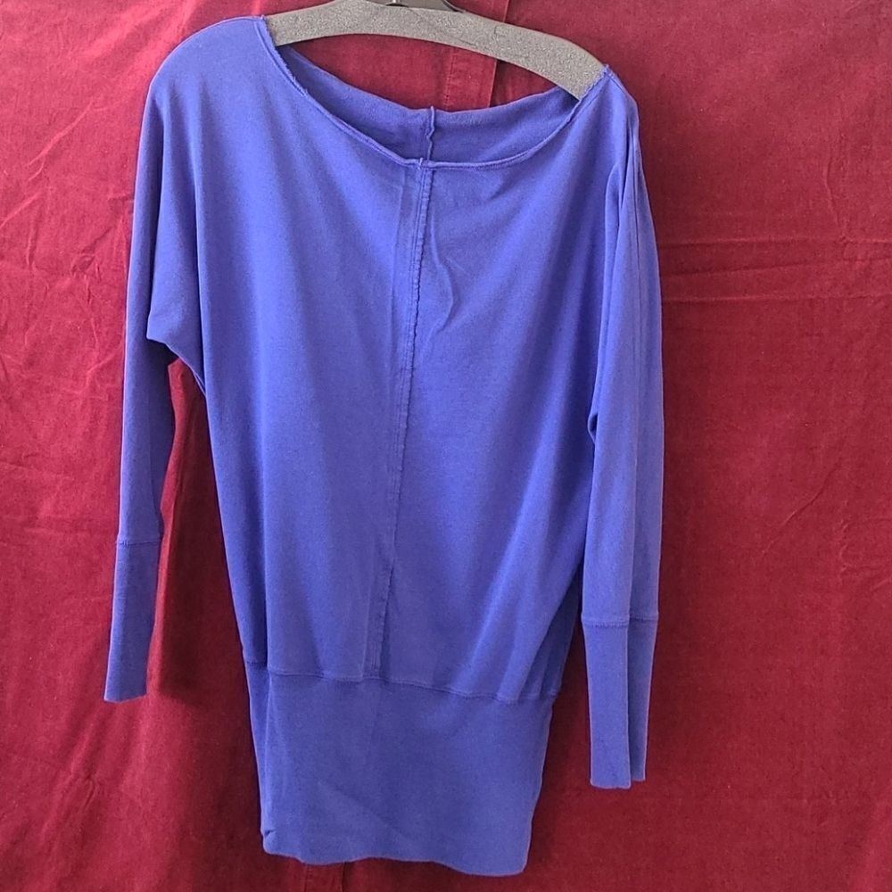Stephanie B sweatshirt Top Purple Batwing M 8